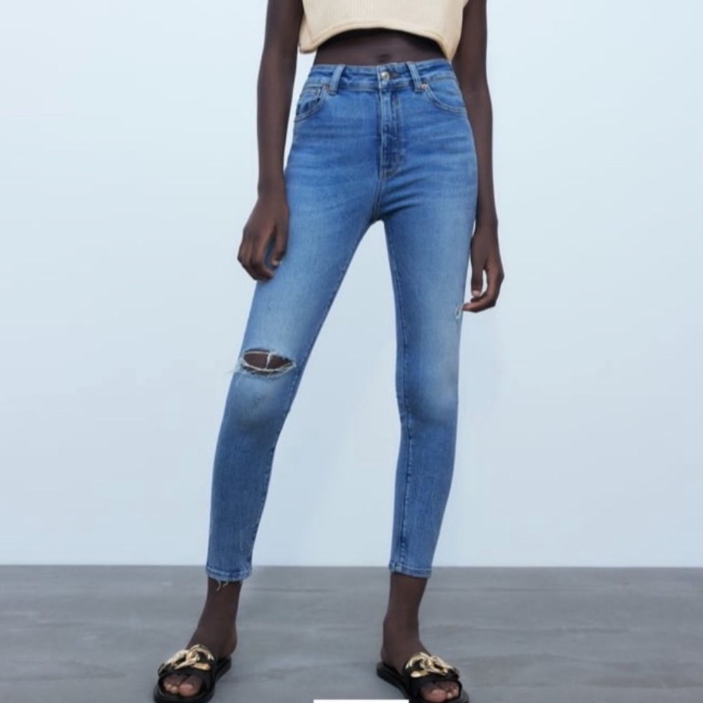 Zara Premium Denim Ripped Skinny Jeans